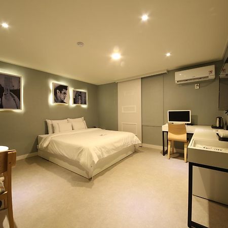 Winner Hotel Jeonju Zewnętrze zdjęcie