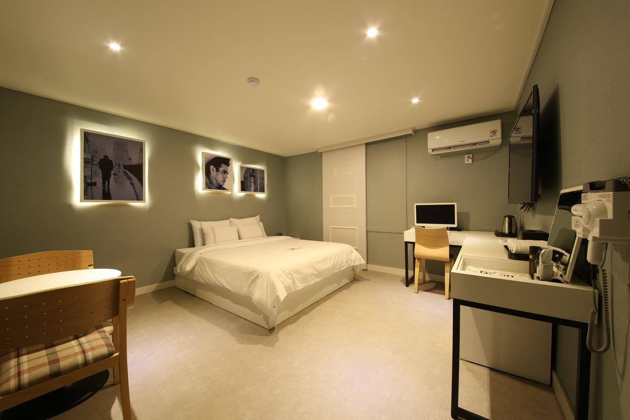 Winner Hotel Jeonju Zewnętrze zdjęcie