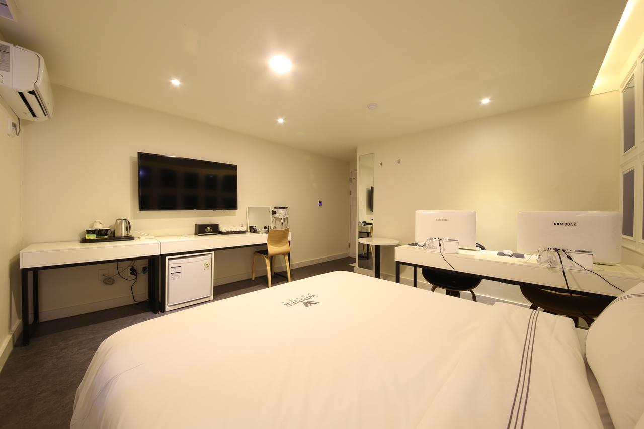 Winner Hotel Jeonju Zewnętrze zdjęcie