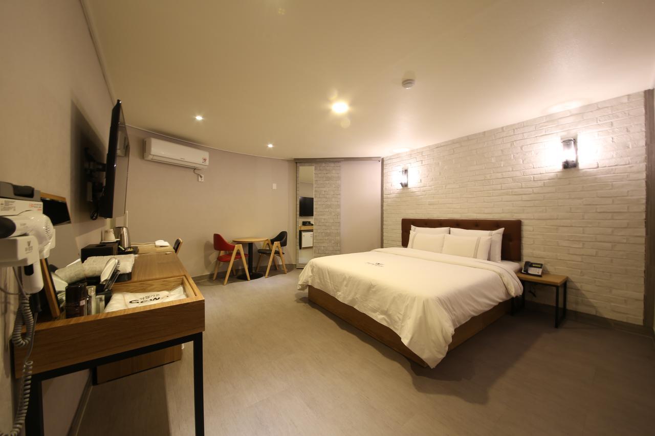 Winner Hotel Jeonju Zewnętrze zdjęcie